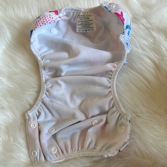 Swim Diaper (Small 10-40lbs) / BOGO - Picture 3 of 5